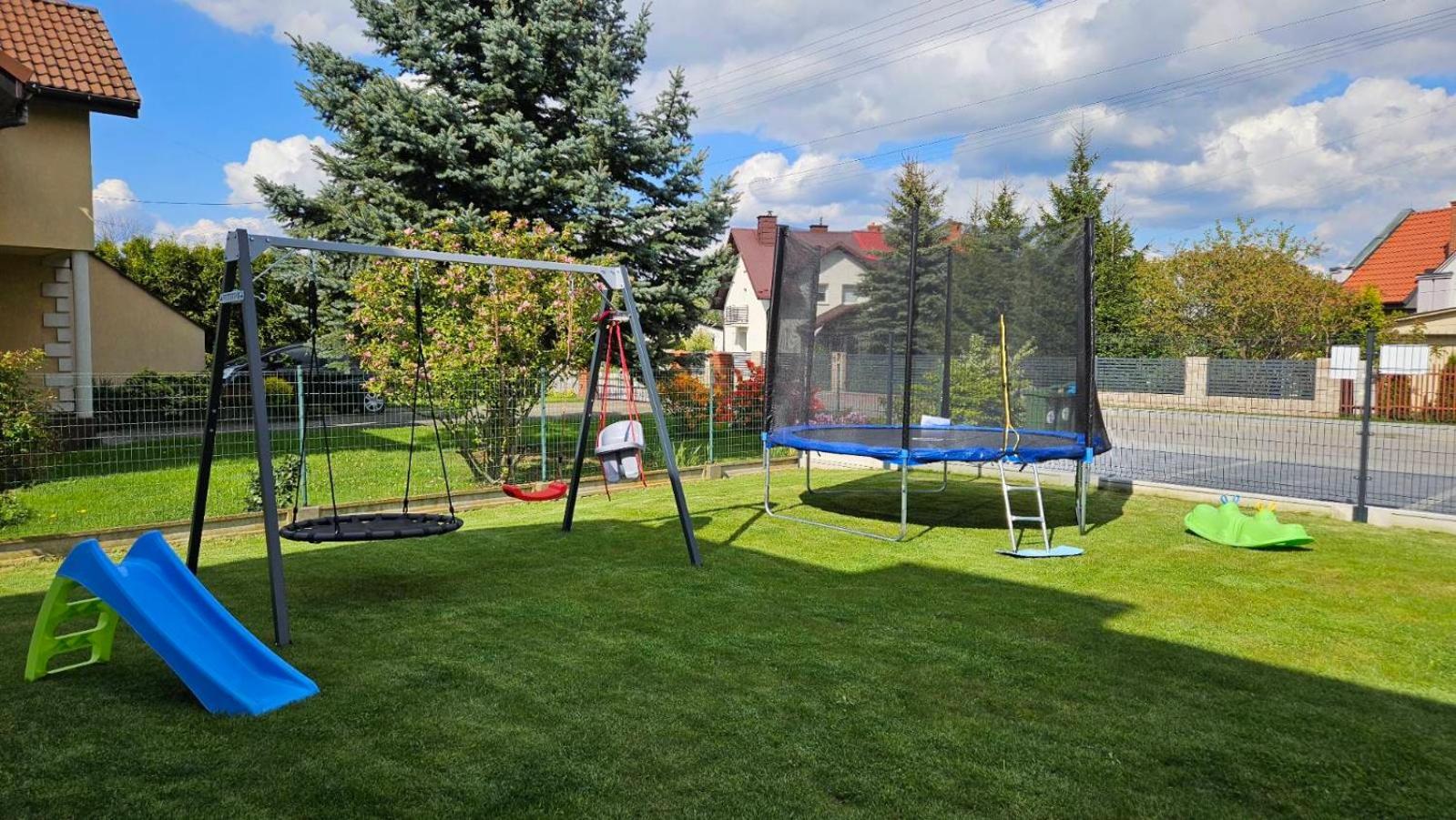 Comfort Apartments Освенцим Экстерьер фото